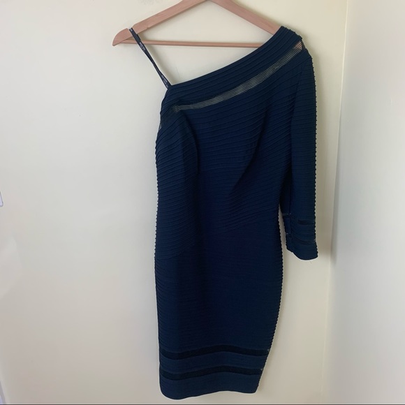 NWT Tadashi Shoji One Shoulder Mesh Illusion Cutout Navy Blue Dress in Large - Picture 7 of 16